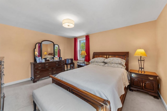 76 Dehaven Dr Unit 3D, Yonkers, NY 10703 - bedroom featuring baseboards and light carpet