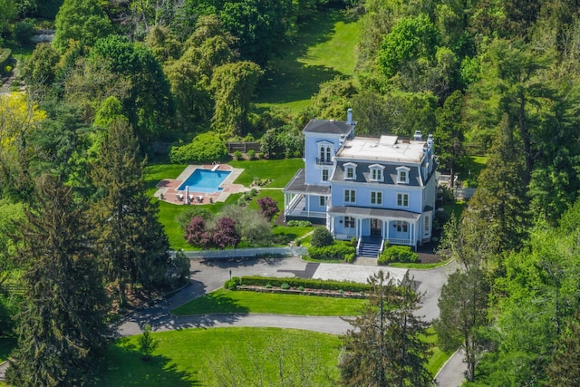 381 W Neck Rd, Lloyd Harbor, NY 11743 - view of subject property with a pool