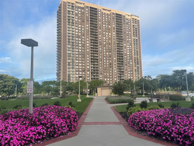 view of building exterior
