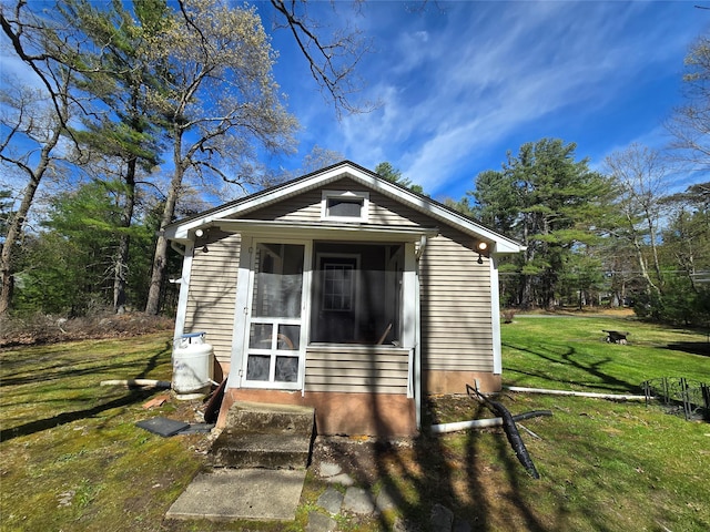 view of outbuilding