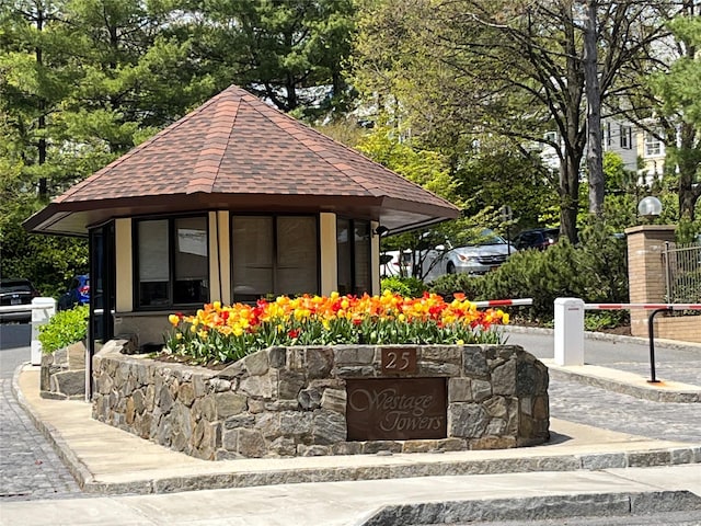 25 Rockledge Ave Unit 601, White Plains, NY 10601 - view of community