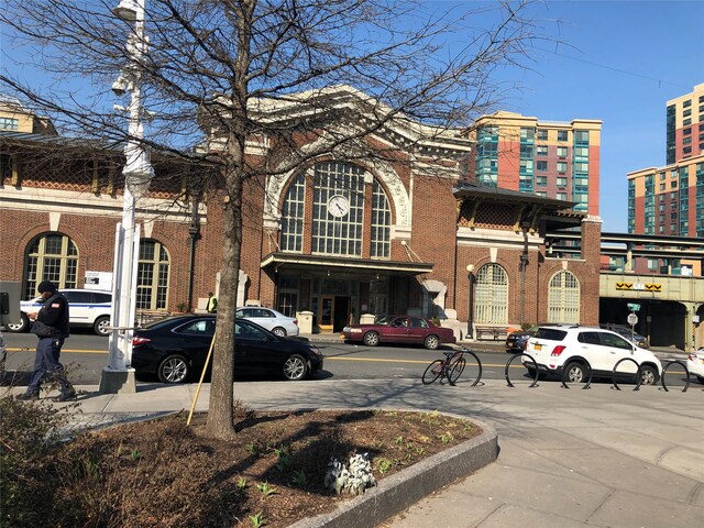 view of building exterior