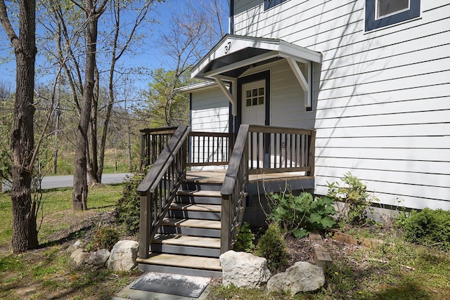 view of exterior entry