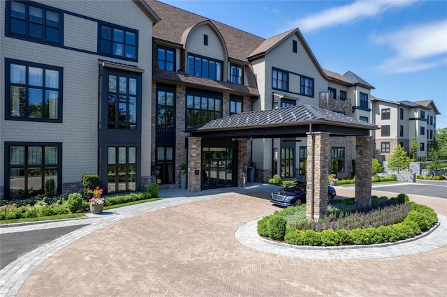 view of property with a residential view