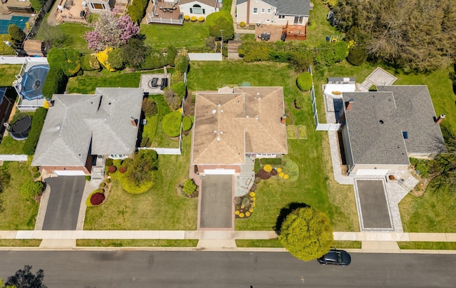 drone / aerial view featuring a residential view