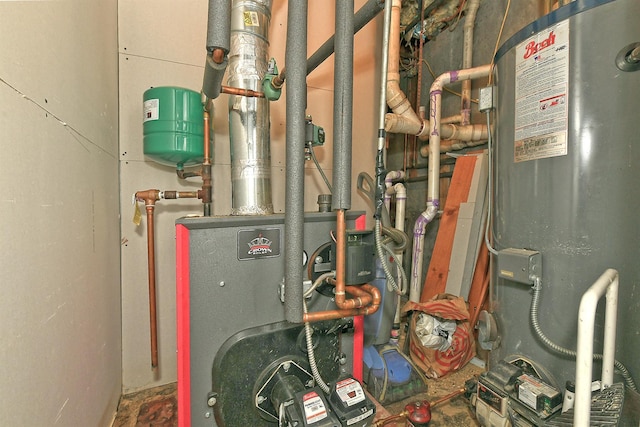 utility room featuring a heating unit and heating unit