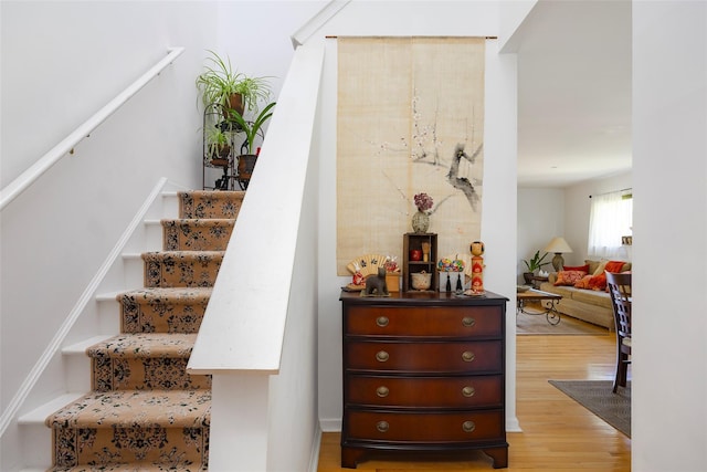 412 Crystal Hill Ln, Poughkeepsie, NY 12603 - stairway with wood finished floors