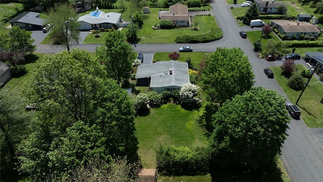 27 Carrie Ln, Nanuet, NY 10954 - aerial view of property and surrounding area featuring nearby suburban area