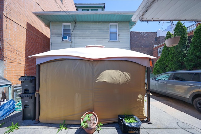 1464 W 5th St, Brooklyn, NY 11204 - view of garage
