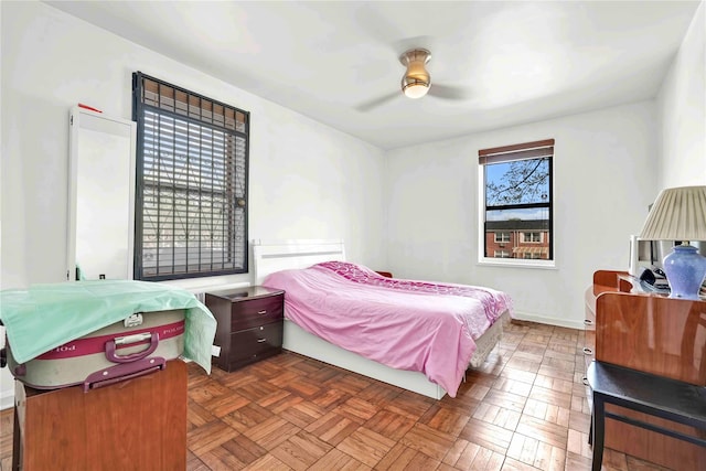 bedroom featuring a ceiling fan