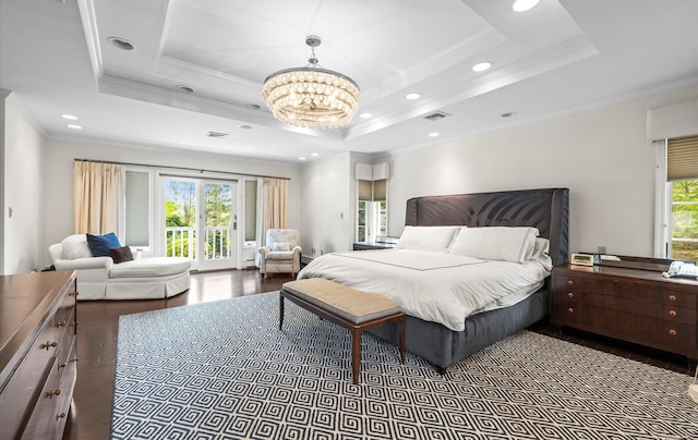 bedroom with visible vents, ornamental molding, access to exterior, recessed lighting, and a tray ceiling