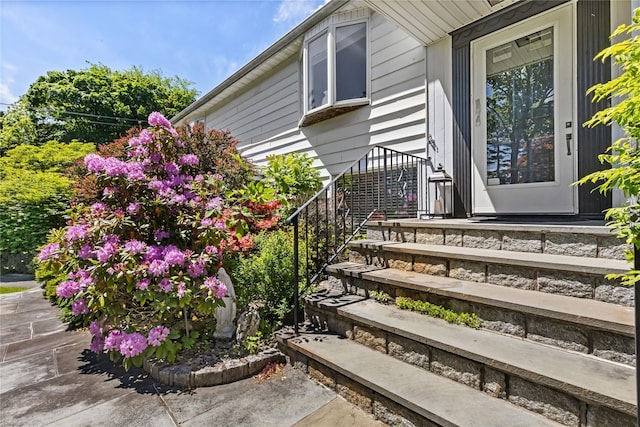 2307 Hawthorne Dr, Yorktown Heights, NY 10598 - view of property entrance