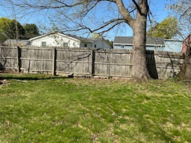 99 Excelsior Ave, Middletown, NY 10940 - view of yard featuring fence