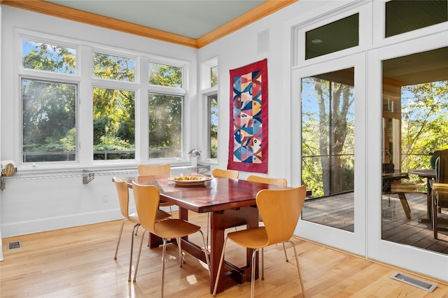 sunroom / solarium with visible vents