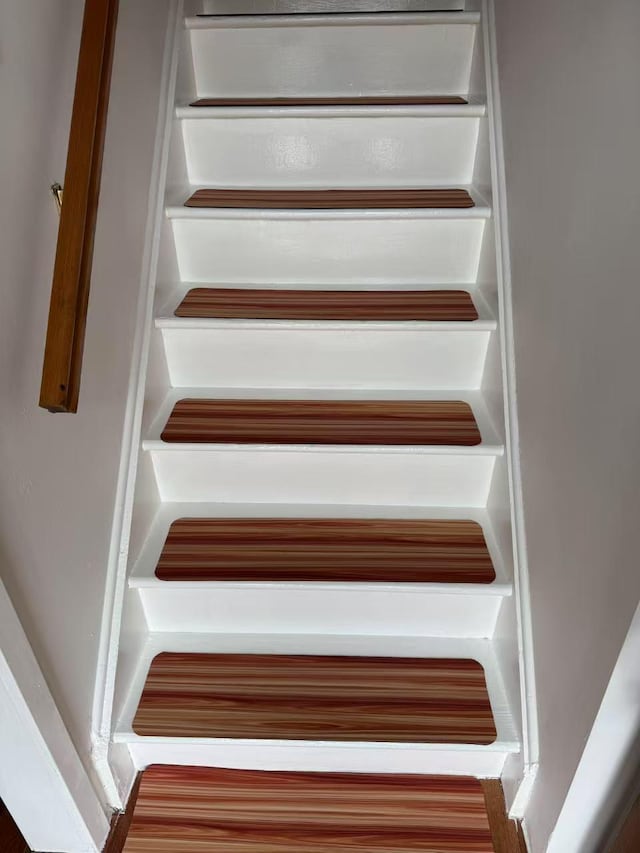 14-46 142nd St, Whitestone, NY 11357 - view of stairway