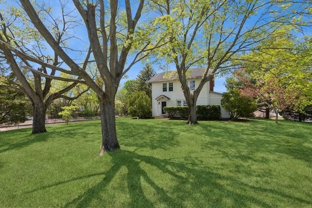 645 Hamilton Ave, Mattituck, NY 11952 - view of grassy yard
