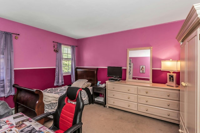bedroom featuring carpet flooring