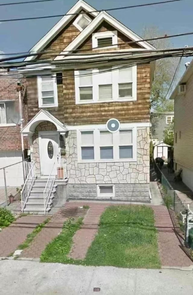 517 College Point Blvd, Flushing, NY 11356 - photo 1