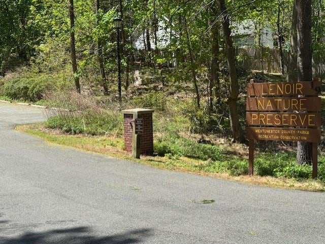1 David Ln Unit 5E, Yonkers, NY 10701 - view of road featuring street lights