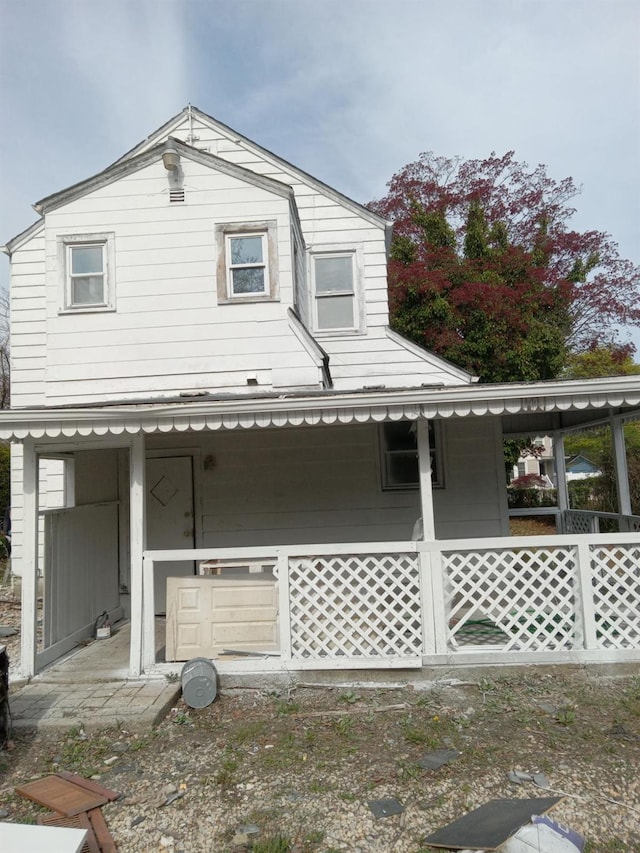 view of home's exterior