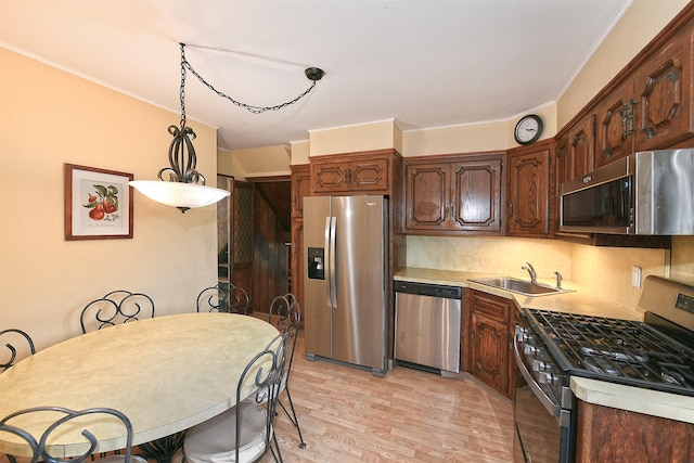 60 Elizabeth Dr, Bethpage, NY 11714 - photo 10
