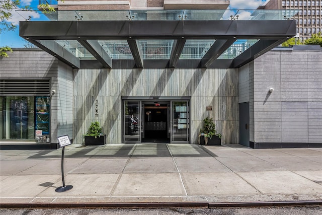 175 W 95th St Unit 27G, New York Manhattan, NY 10025 - view of entrance to property