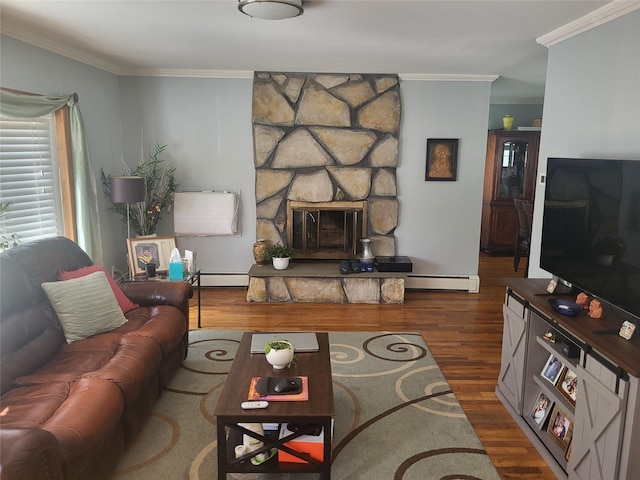 142 Pembrook Dr, Yonkers, NY 10710 - living area featuring wood finished floors, a baseboard radiator, and ornamental molding