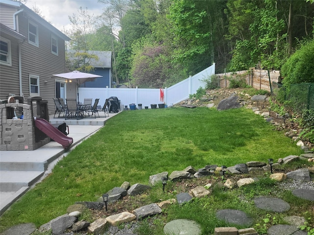 142 Pembrook Dr, Yonkers, NY 10710 - view of yard with a patio and a fenced backyard