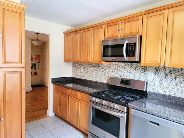 2736 Independence Ave Unit 4C, Bronx, NY 10463 - photo 2