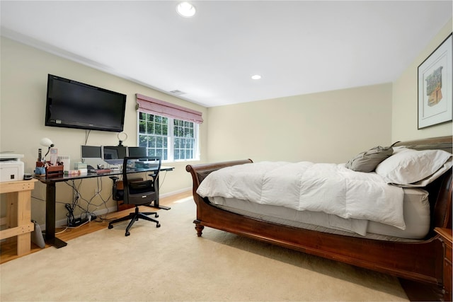 bedroom featuring baseboards, recessed lighting, and visible vents