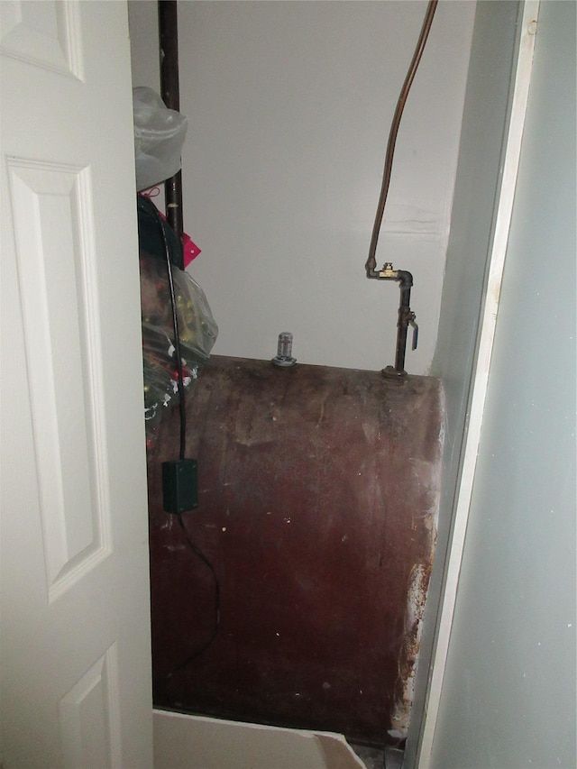 3922 Ely Ave, Bronx, NY 10466 - interior space with heating fuel