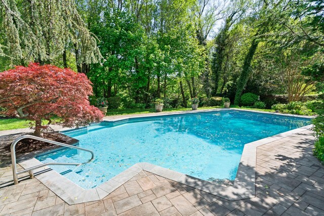 view of outdoor pool