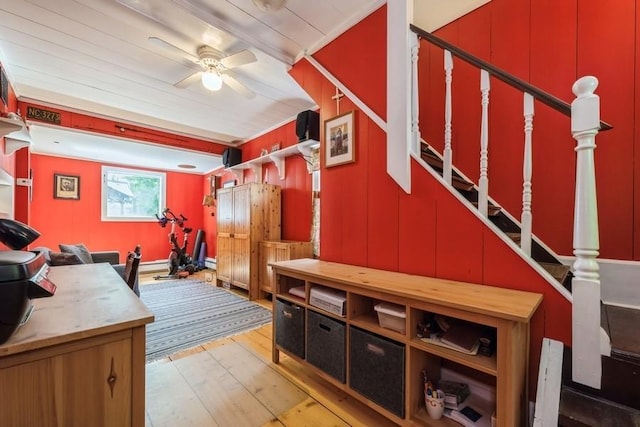 mudroom featuring light wood-style flooring and ceiling fan