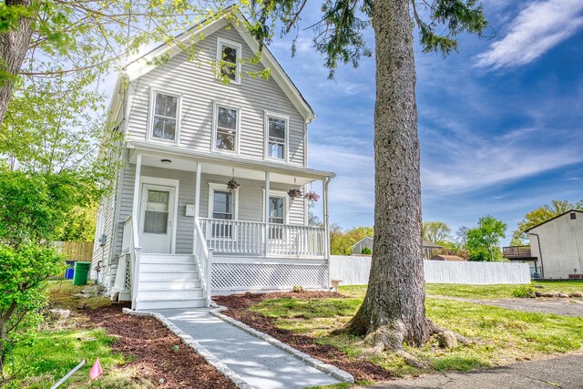 71 Lenox Ave, Congers, NY 10920 - view of front of property with a porch
