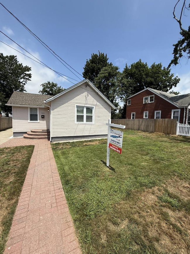 1054 Adams St, Uniondale, NY 11553 - photo 2