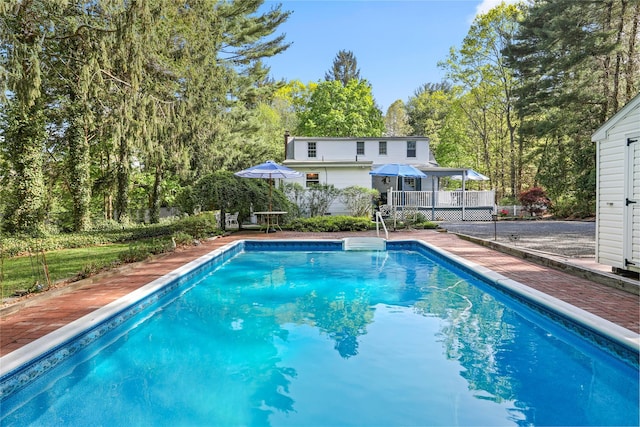 8 Rose Ct, Northport, NY 11768 - outdoor pool featuring a deck