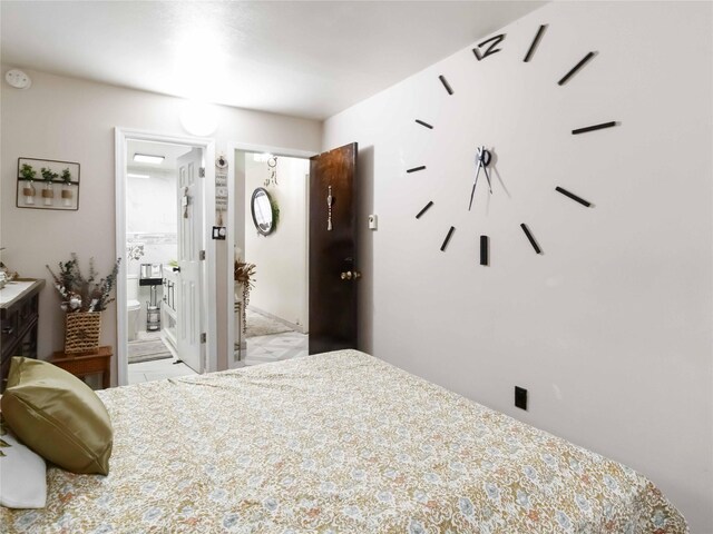 81-56 102nd Rd, Ozone Park, NY 11416 - bedroom featuring ensuite bath