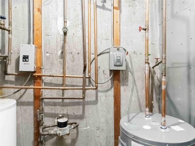 81-56 102nd Rd, Ozone Park, NY 11416 - utilities featuring water heater