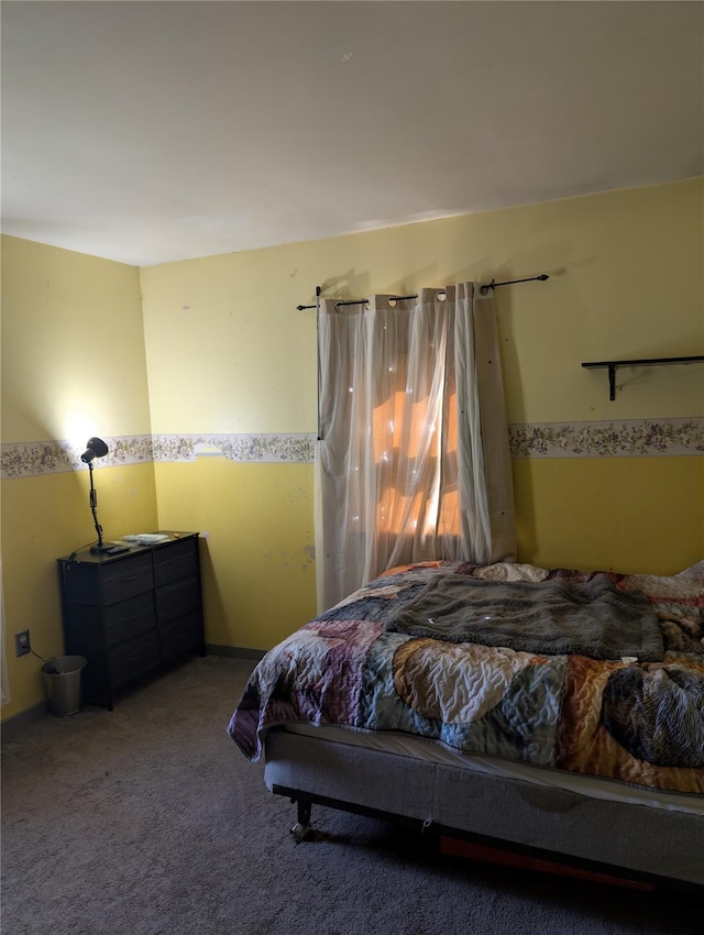 bedroom featuring carpet flooring