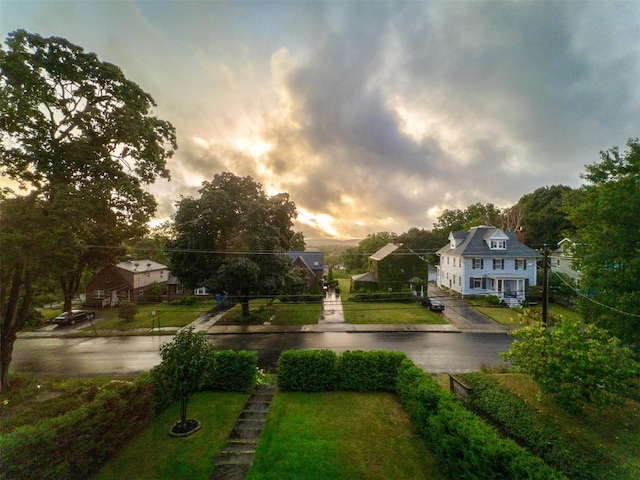 80 Clifton Ave, Kingston, NY 12401 - view of home's community featuring a yard
