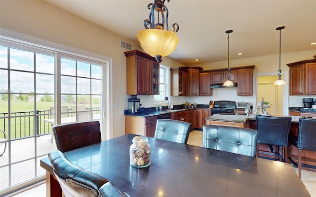 54 Fox Hill Run, Rock Tavern, NY 12575 - dining space with recessed lighting