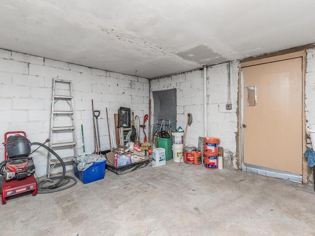 314 Mclean Ave, Yonkers, NY 10705 - interior space featuring concrete block wall