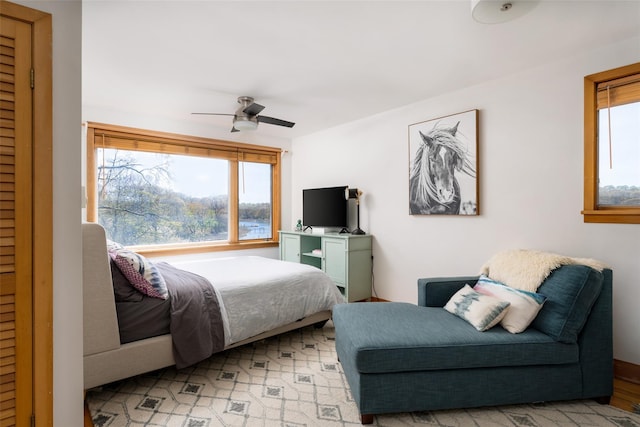 bedroom with a ceiling fan