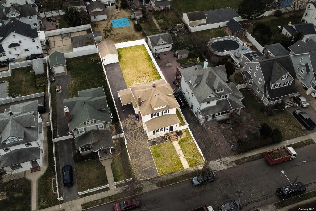 23 Garfield, East Rockaway, NY 11518 - aerial view featuring a residential view