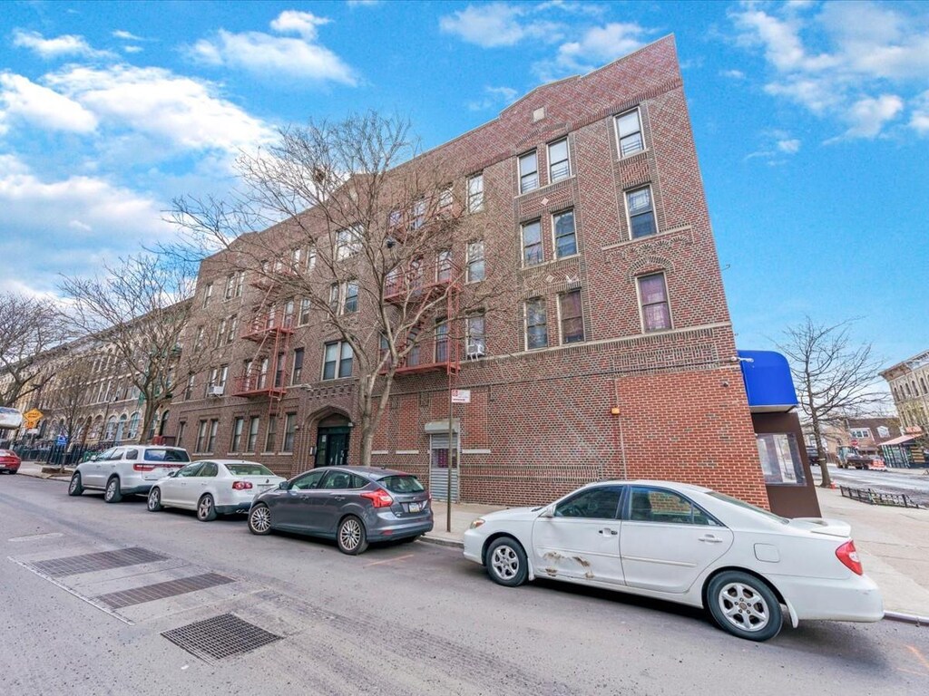 246 Cornelia St Unit B2, Brooklyn, NY 11221 - view of property