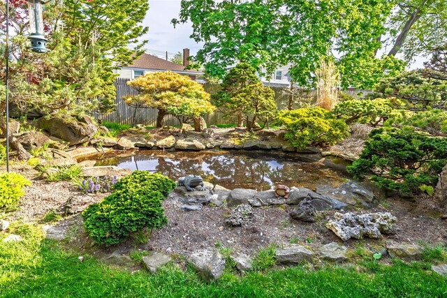 100 Marlborough Ct, Rockville Centre, NY 11570 - photo 11