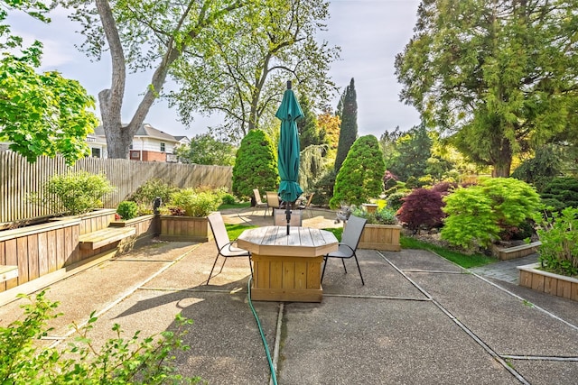 100 Marlborough Ct, Rockville Centre, NY 11570 - photo 13