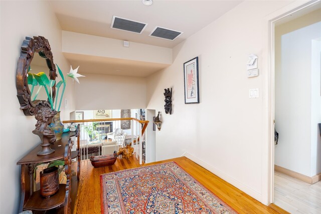 100 Marlborough Ct, Rockville Centre, NY 11570 - photo 28