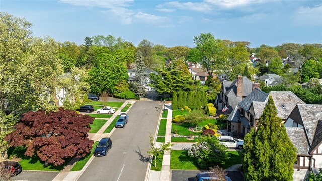 100 Marlborough Ct, Rockville Centre, NY 11570 - photo 42