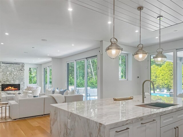 8 Ashwood Ct, Southampton, NY 11968 - photo 19